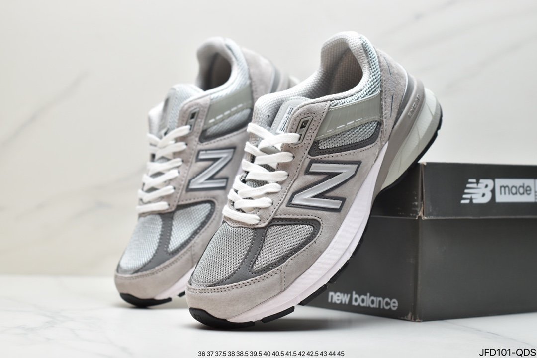 NB New Balance New Balance Made in USA 990V2 High-end American-made series of classic retro casual sports jogging shoes M990BK5