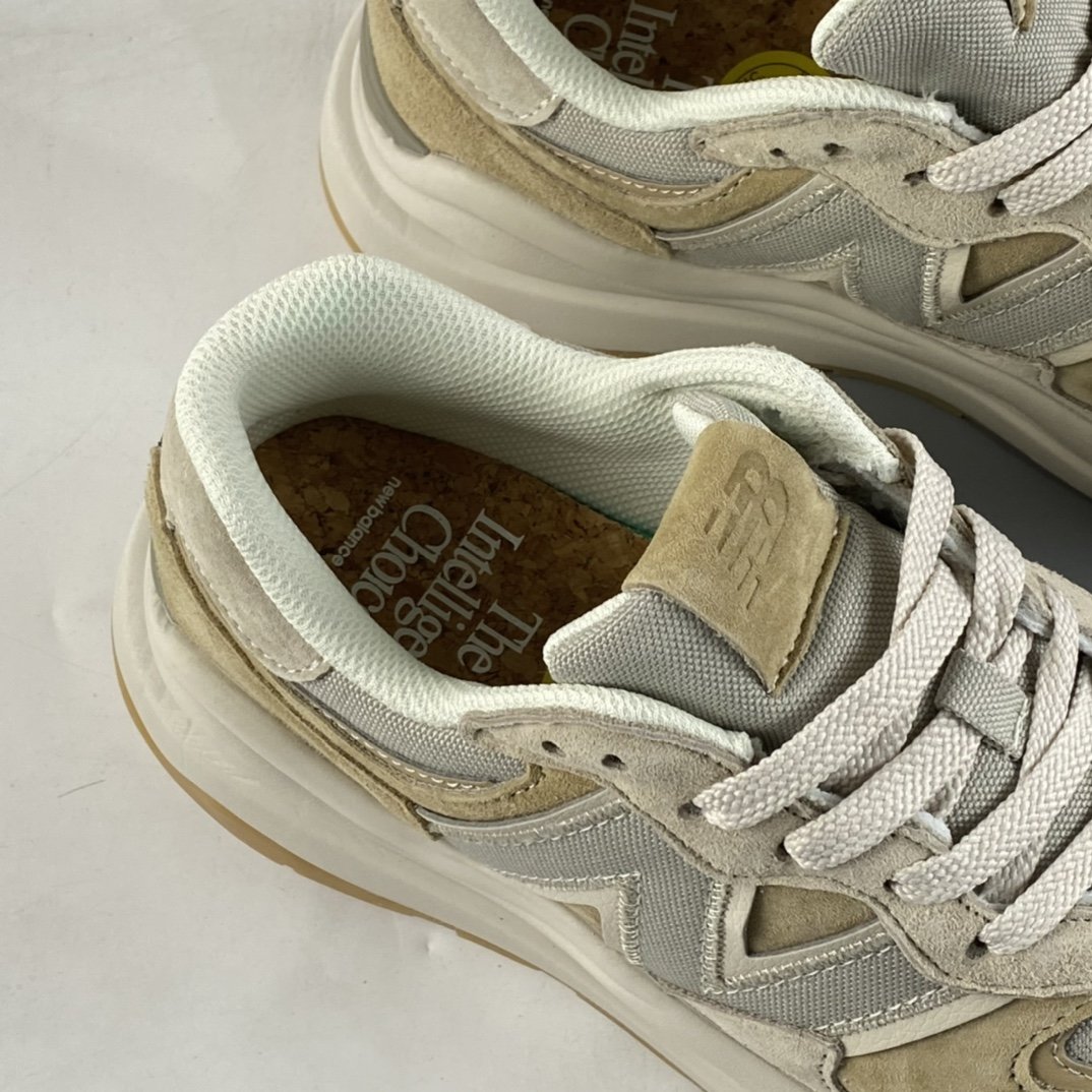 New Balance NB5740 series retro casual jogging shoes M5740UP