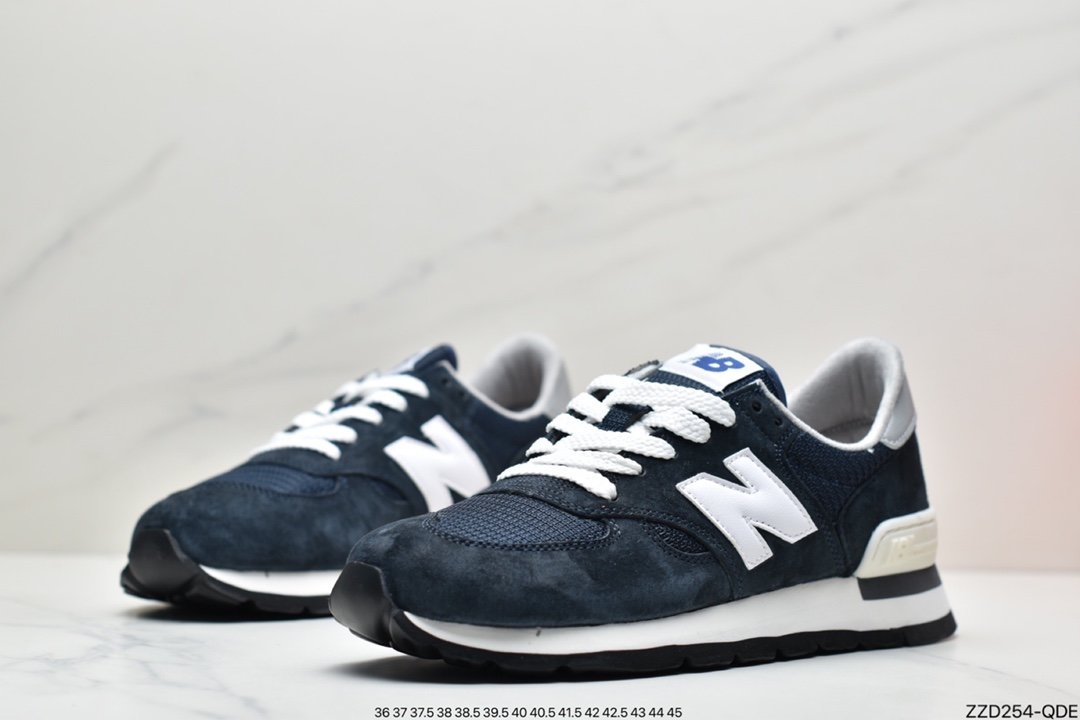 New Balance Made in USA 990V2 High-end American-made classic retro casual sports jogging shoes ”Yuanzu Grey Red Label”