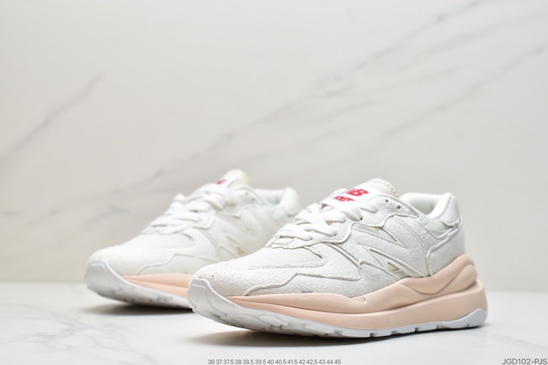 New Balance NB5740 Series W5740BWR1