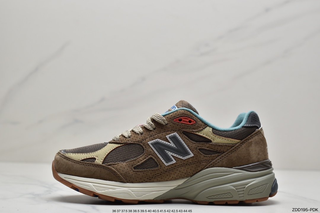New Balance M990V4 W990BK4