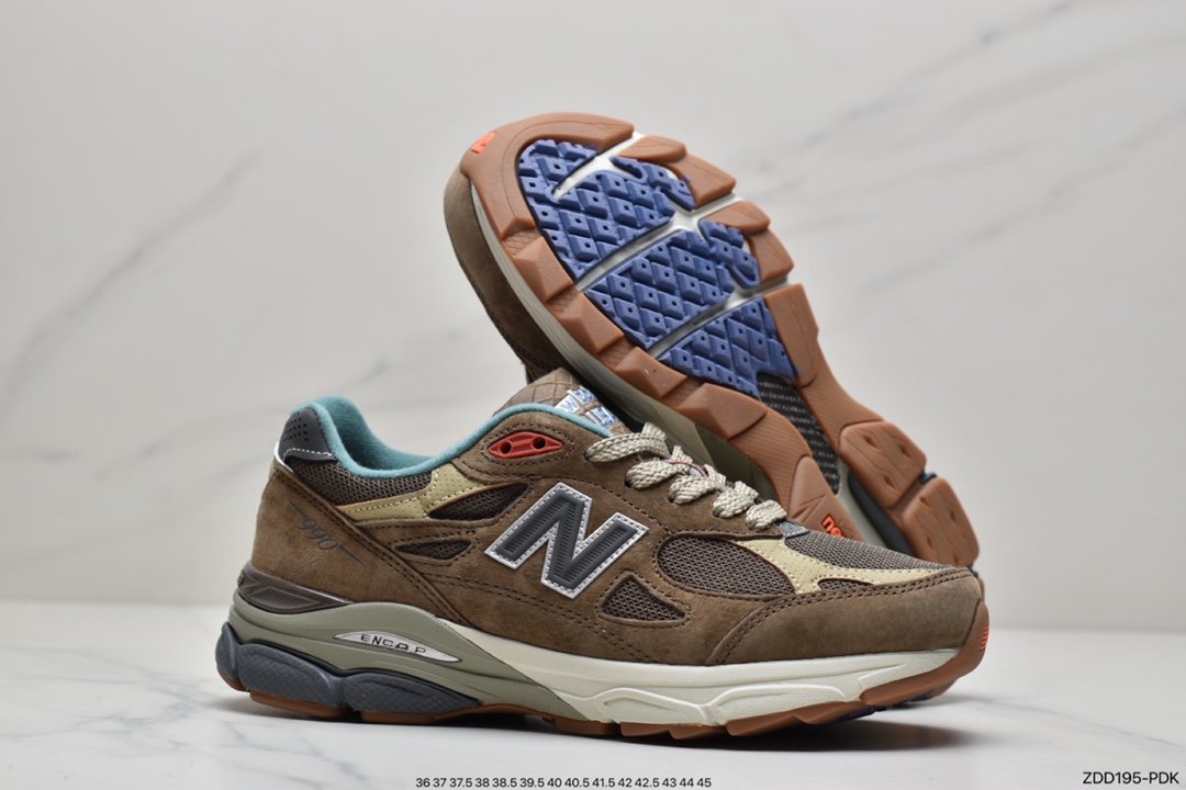New Balance M990V4 W990BK4