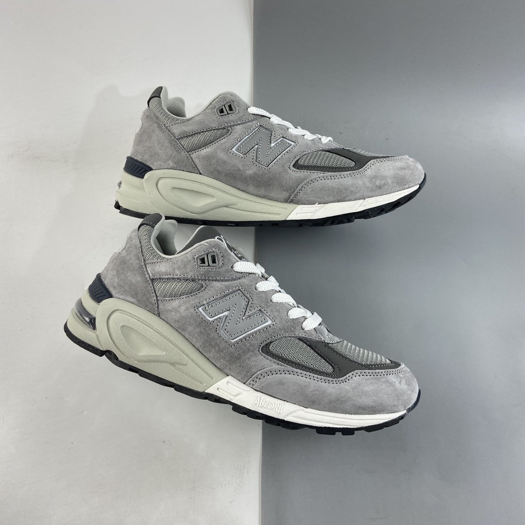 New Balance Retro Casual Running Shoes M990GR2