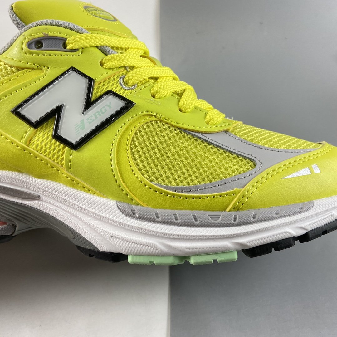 New Balance ML2002 series retro dad style casual sports jogging shoes ML2002RJ