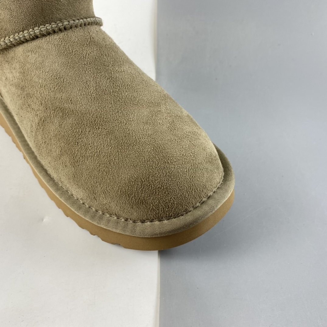 UGG official classic button series sheepskin and fur snow boots 1016222